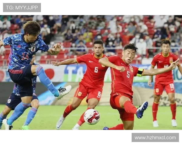 国足再创佳绩主场逆转劲敌全场沸腾球迷高唱胜利之歌 国足再创佳绩主场逆转劲敌全场沸腾球迷高唱胜利之歌