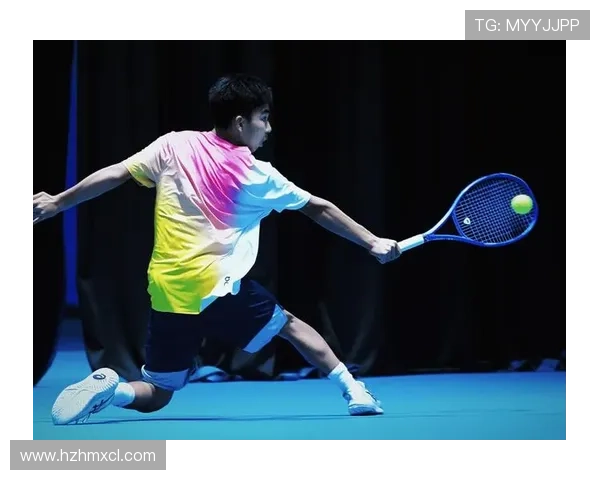 网球赛场风云再起 新星崛起与老将角逐激烈赛事引爆关注 网球赛场风云再起 新星崛起与老将角逐激烈赛事引爆关注