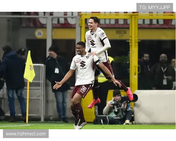 劲爆转会风云引爆足坛豪门争夺核心球星巅峰对决激情上演燃动赛季 劲爆转会风云引爆足坛豪门争夺核心球星巅峰对决激情上演燃动赛季